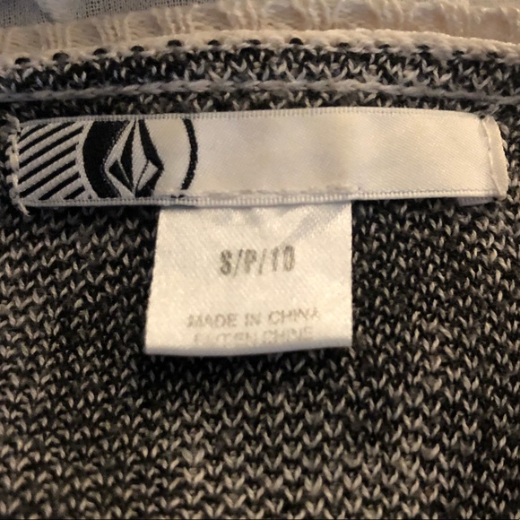 Cardigan - Picture 2 of 3